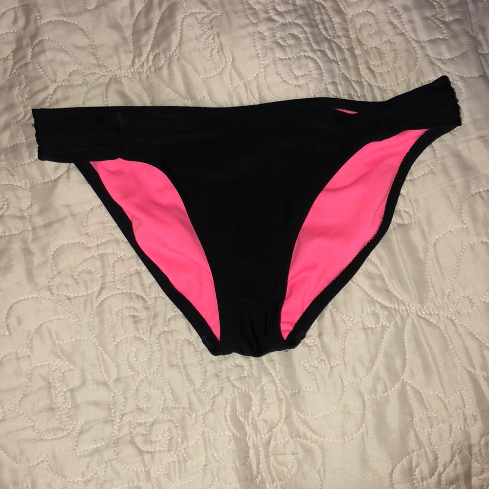 black bikini bottoms